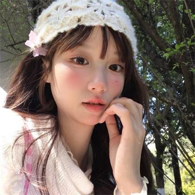 维奥莱特·诺齐埃尔